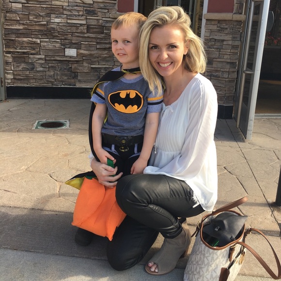 Meet your Posher, Michele - Picture 5 of 6